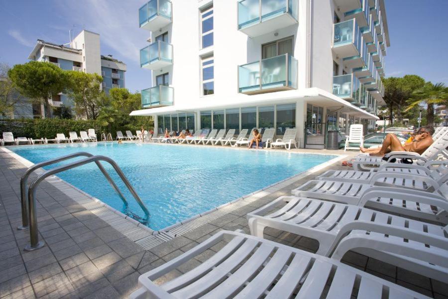 Residence Bristol Bibione Exterior photo